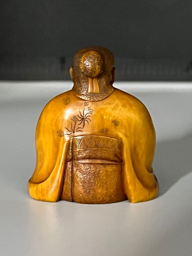 友之在銘　極上人物根付　47g