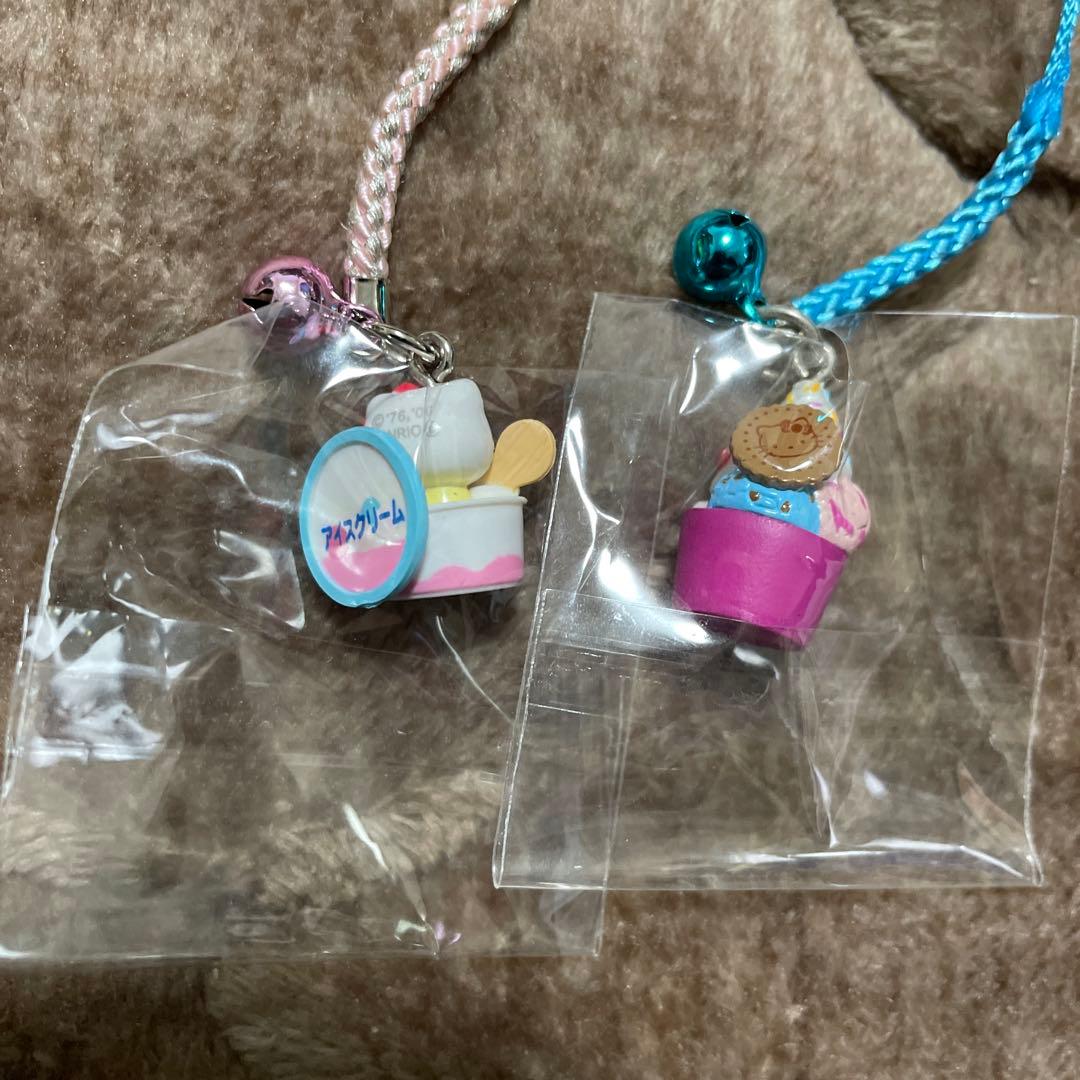 激レア　ハローキティ アイスクリーム ストラップ　2体セット
