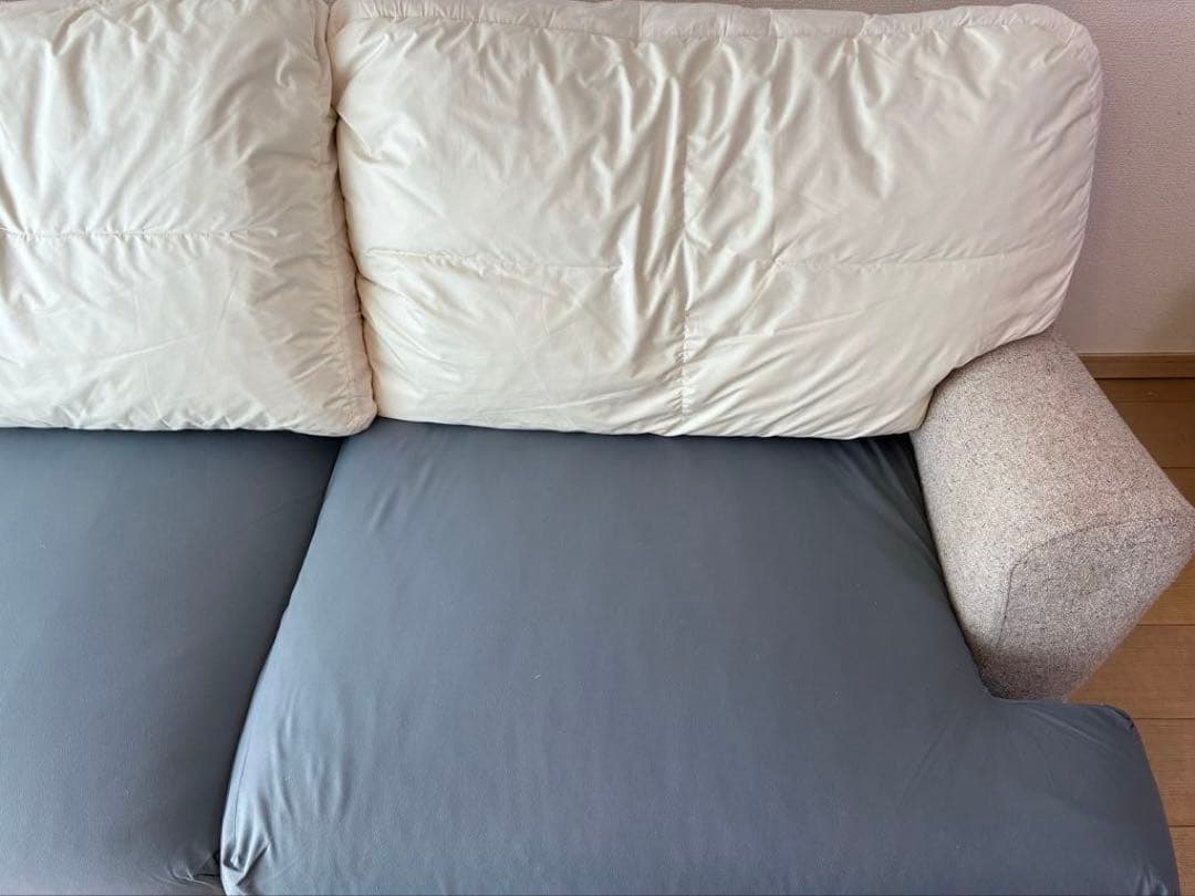 モモナチュラル　ソファ