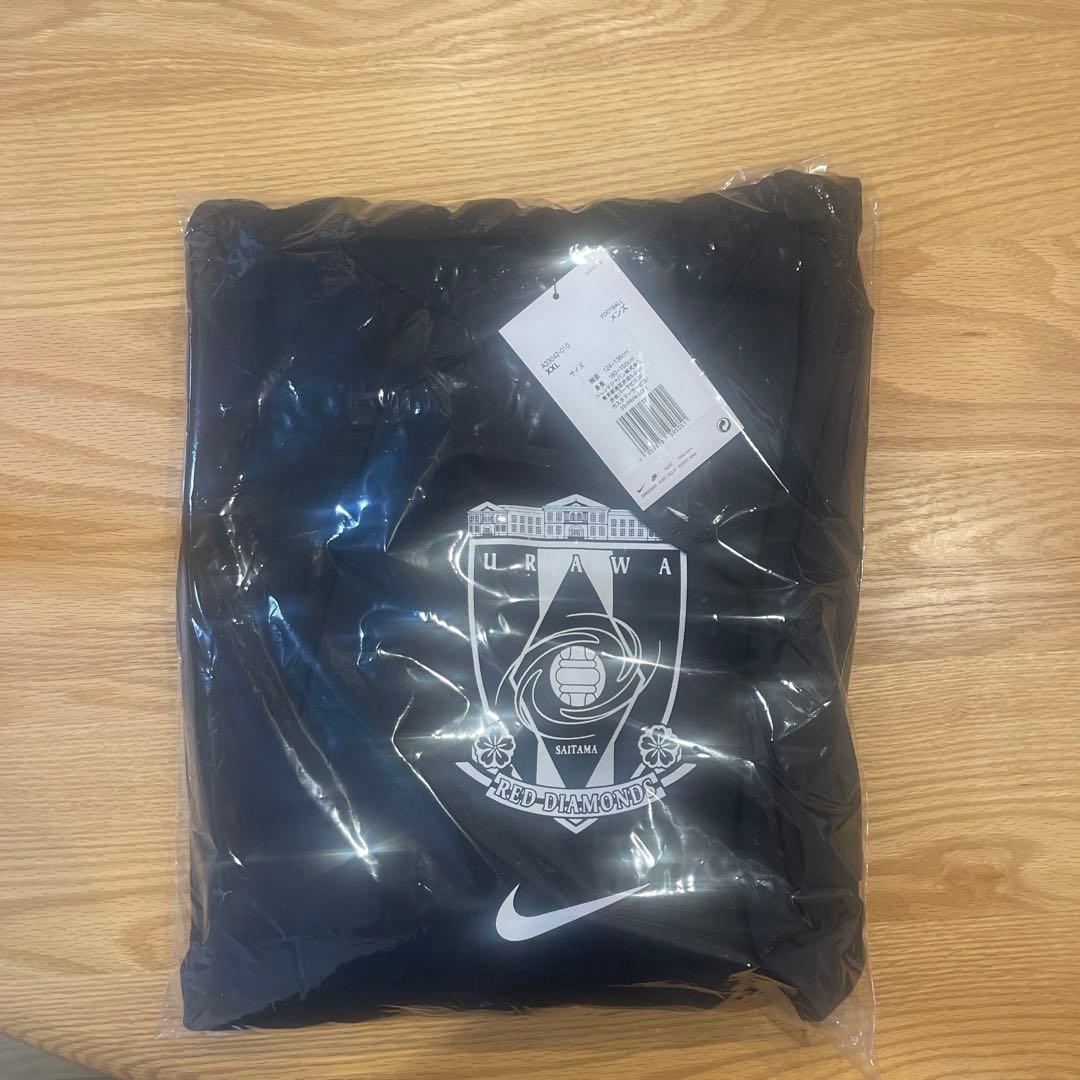 浦和レッズ パーカー NIKE 2XL