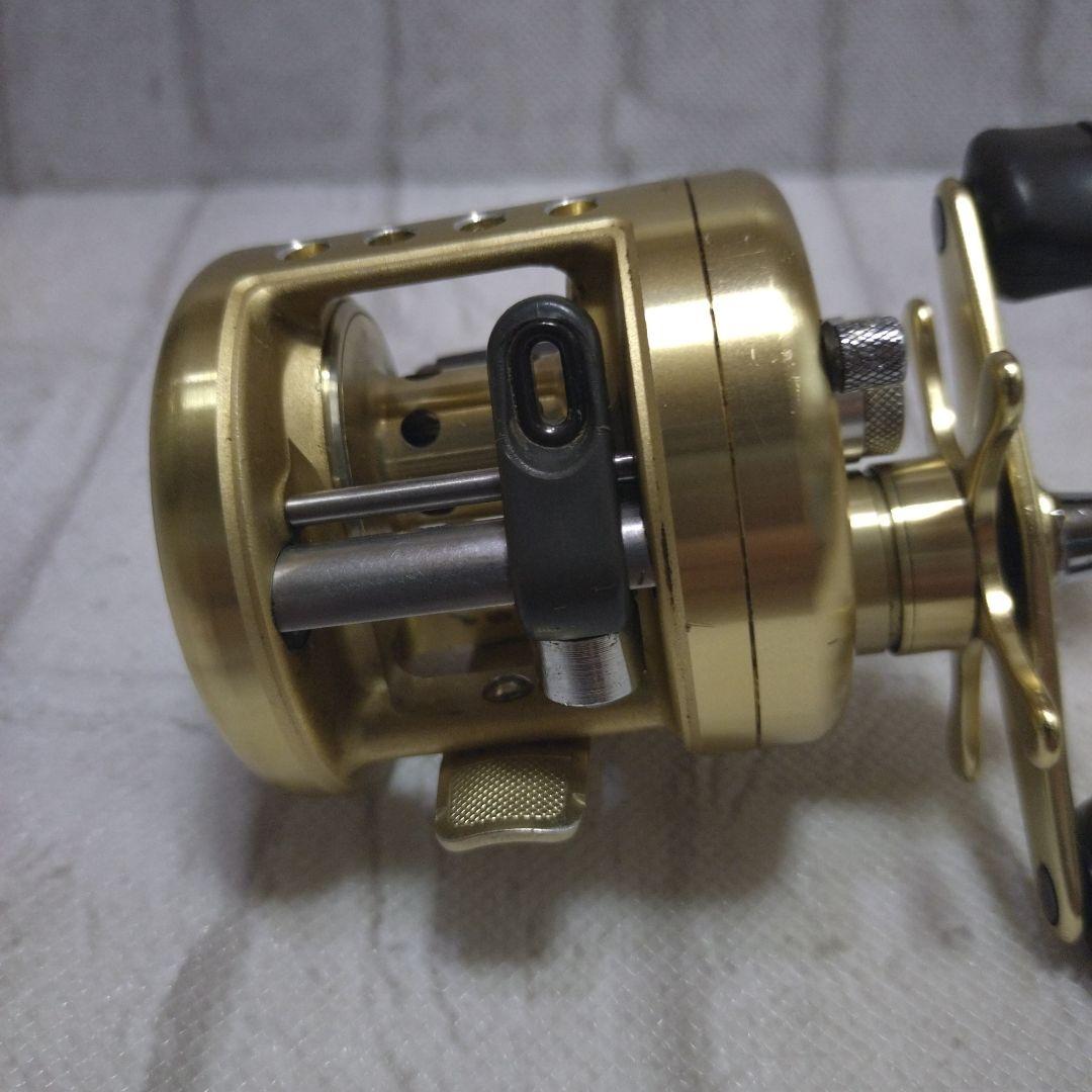 シマノ　カルカッタ101XT 92カルカッタ