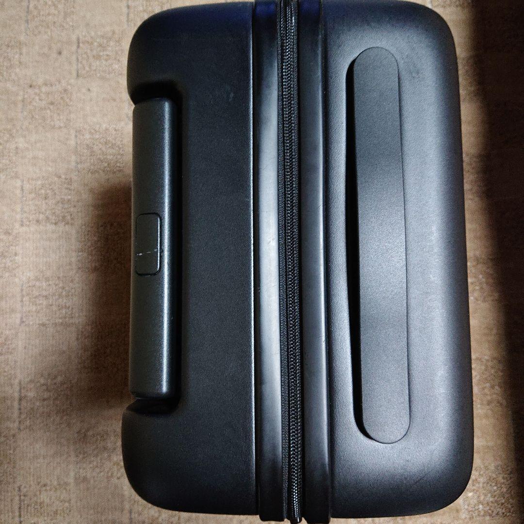 無印良品 バーを自由に調節できる ハード キャリーケース（20L）