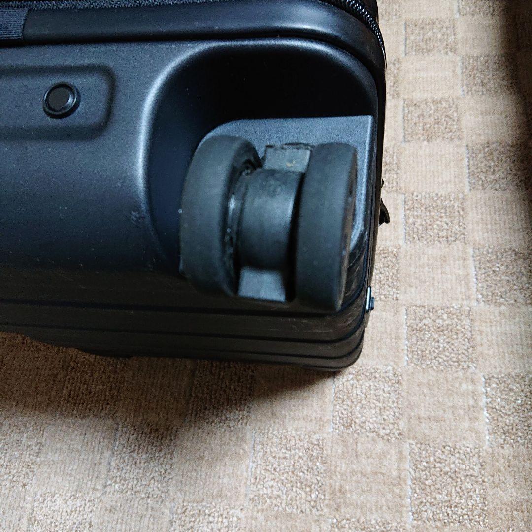 無印良品 バーを自由に調節できる ハード キャリーケース（20L）