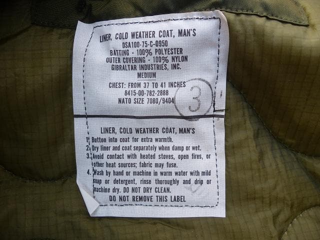 1975” 米軍実物 デッド M65 フィールドジャケット用ライナー M 209