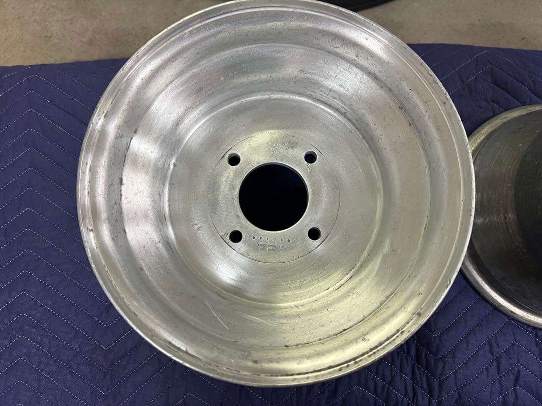 ダグラス アルミホイール レッドラベル yf200 yf350 yfz450