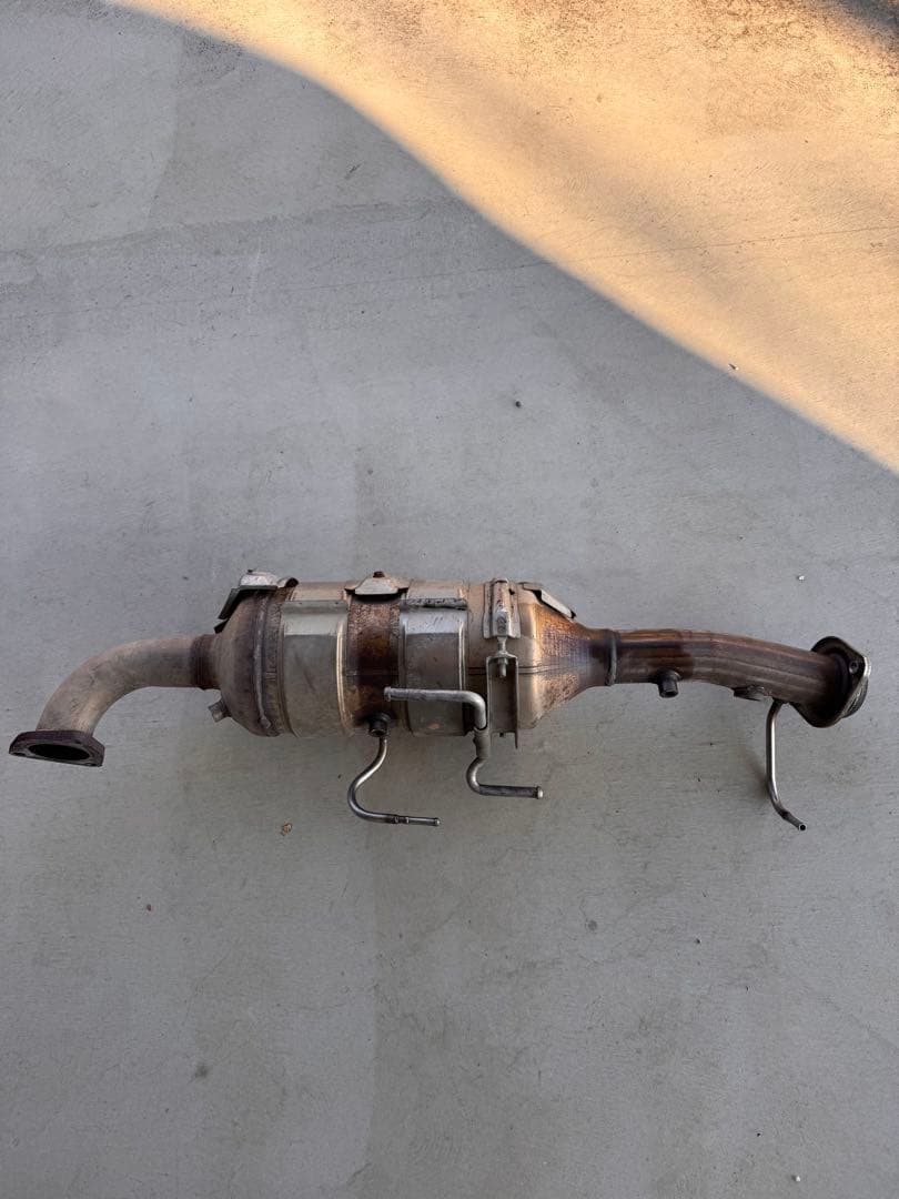 1KD 触媒　マフラー　フロントパイプ