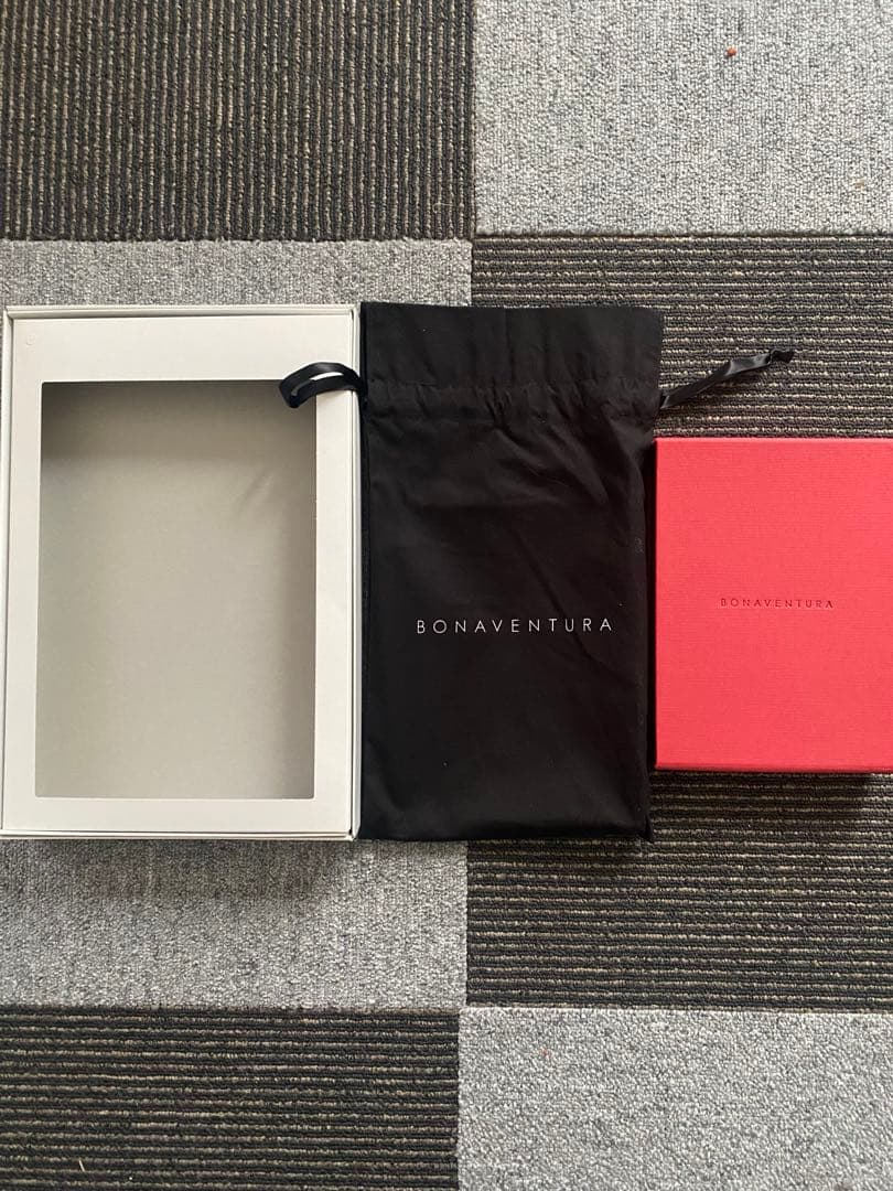 BONAVENTURA ボナぺンチュラ iPhone14pro スマホケース