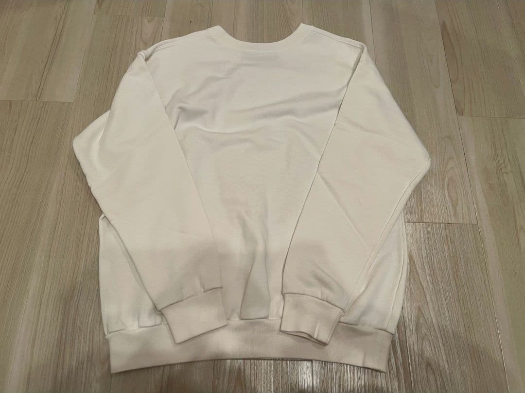 GUCCI 猫刺繍 ホワイトスウェット