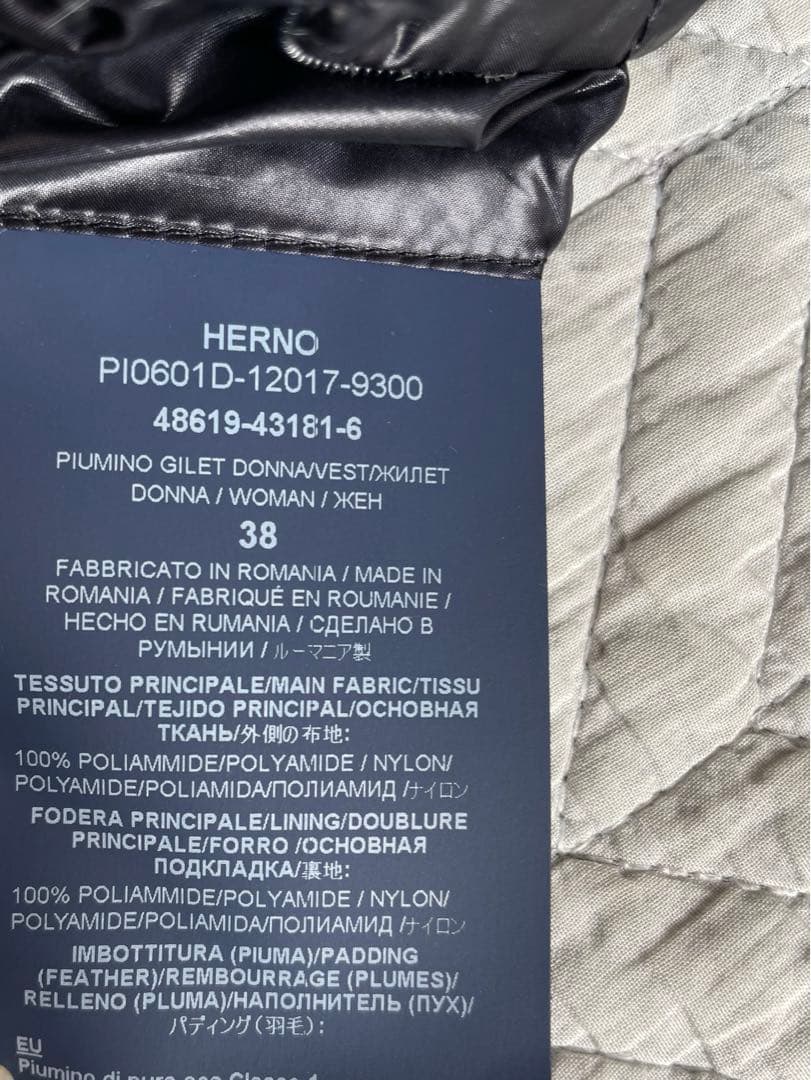 k♡極美品♡ HERNO ヘルノ ダウンベスト ゴールドジップ　ブラック