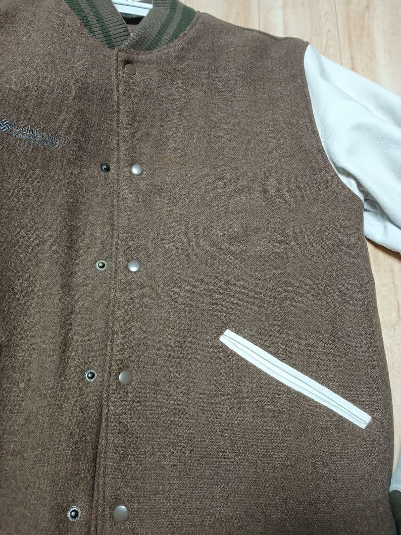 Columbia スタジャン ブラウン/ホワイト XL