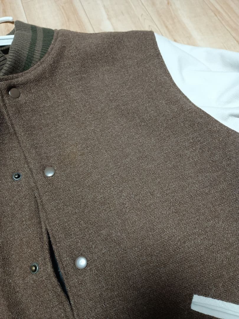 Columbia スタジャン ブラウン/ホワイト XL