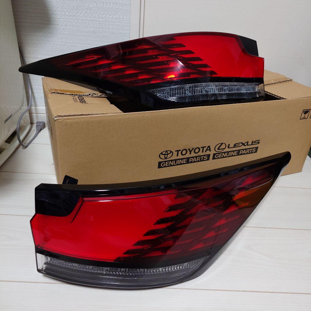 レクサス 現行型 RX500h テールレンズ テールライト ランプ外側左右セット