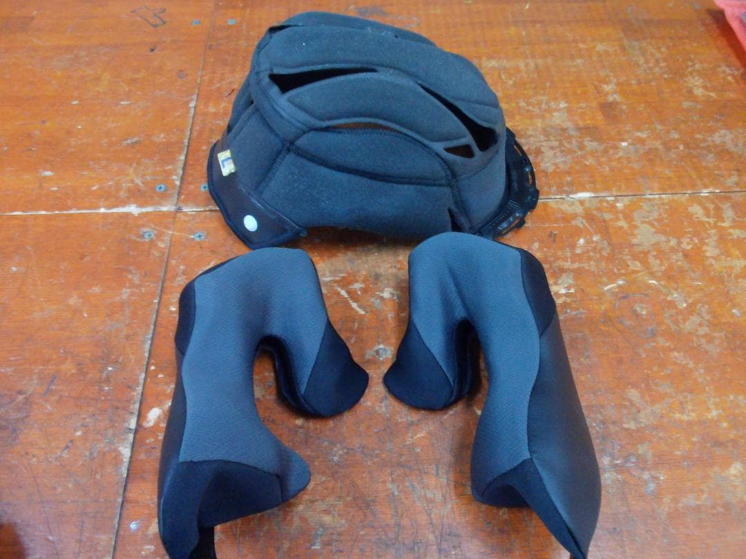 OGK　KABUTO　カムイ3　グラフィックモデル　サイズL チークパッド新品！