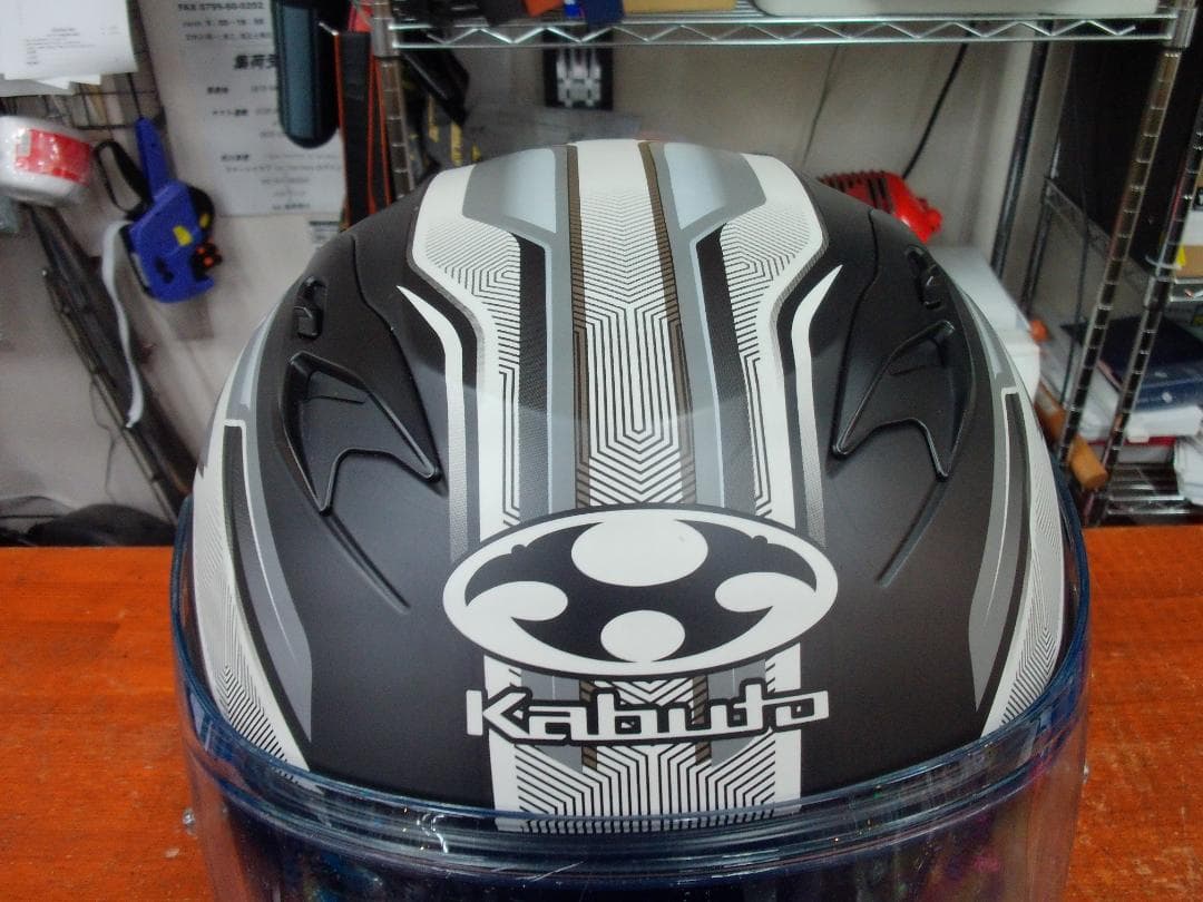 OGK　KABUTO　カムイ3　グラフィックモデル　サイズL チークパッド新品！