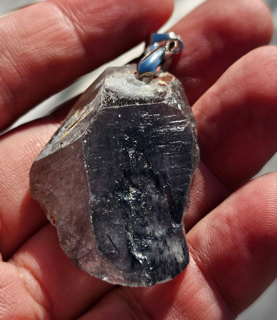 akko様★専用★激烈に超希少‼️ブルーザギマウンテン原石 ペンダント