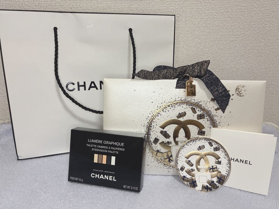 CHANEL LUMIÈRE GRAPHIQUE アイシャドウパレット