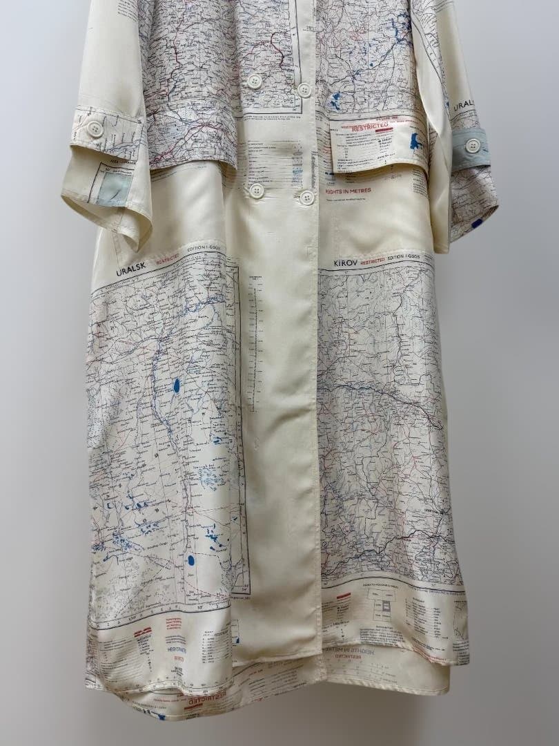 セリーヌ　フィービー期 　ICONIC MAP TRENCH IN SILK