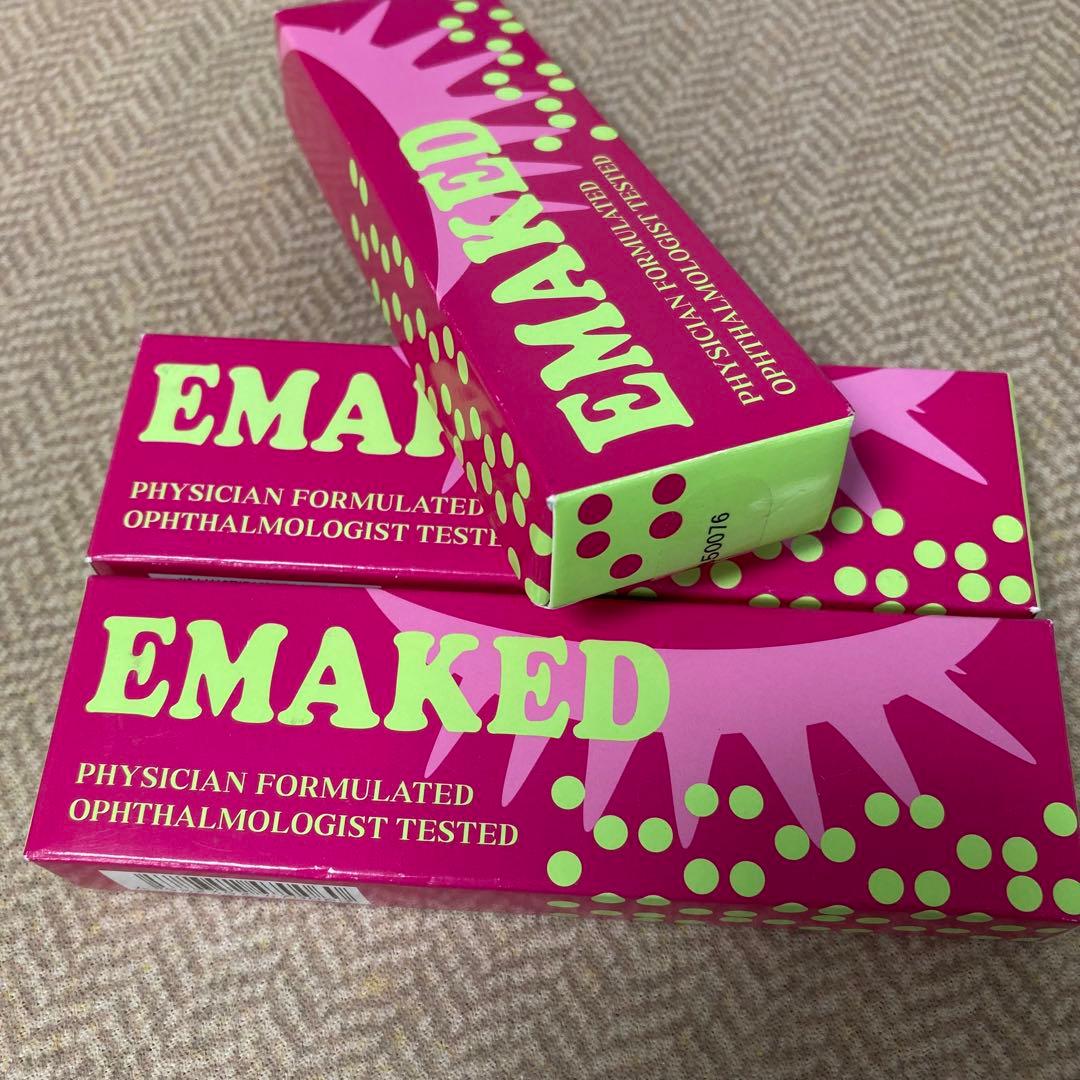 3本 エマーキット 2mL まつげ美容液 EMAKED 新品