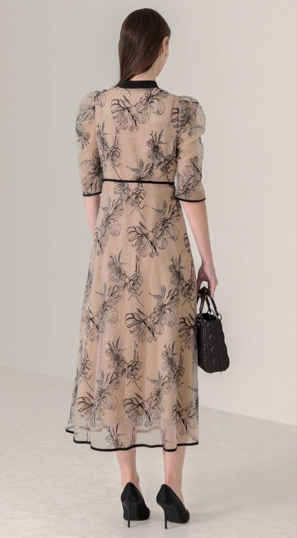 Leja 配色パイピングプチハイネック花柄刺繍ラメレースロング丈ドレスワンピース