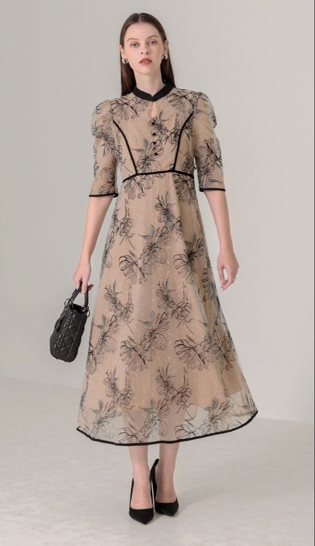 Leja 配色パイピングプチハイネック花柄刺繍ラメレースロング丈ドレスワンピース