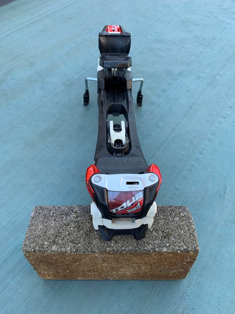 バックカントリー スキー ビンディング