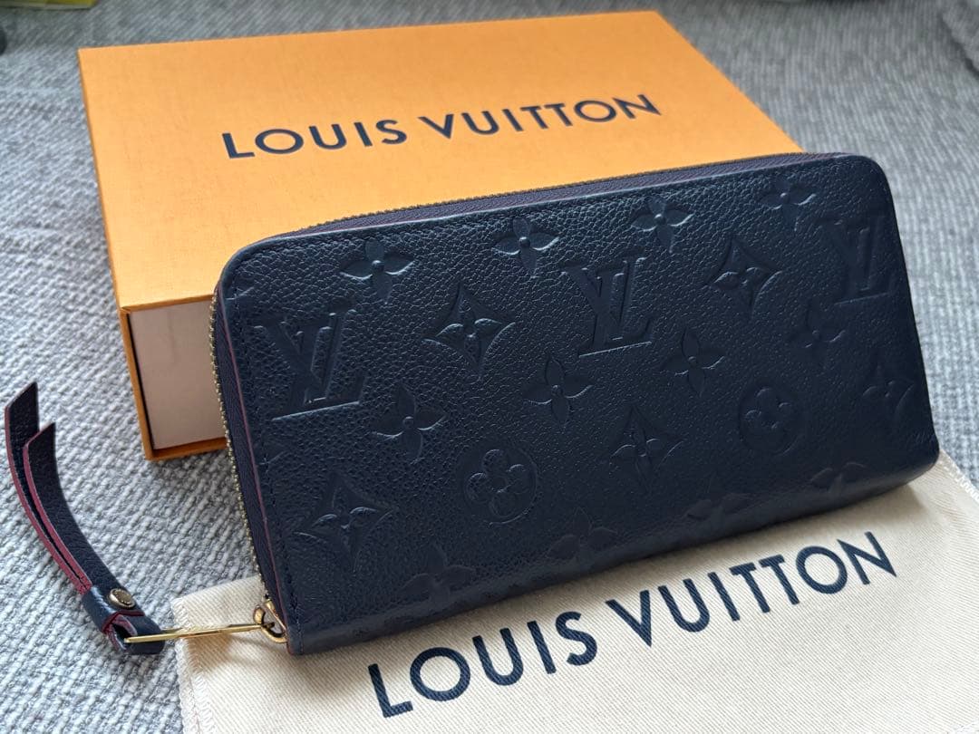 ルイヴィトン モノグラム アンプラント ジッピーウォレット マリーヌルージュ