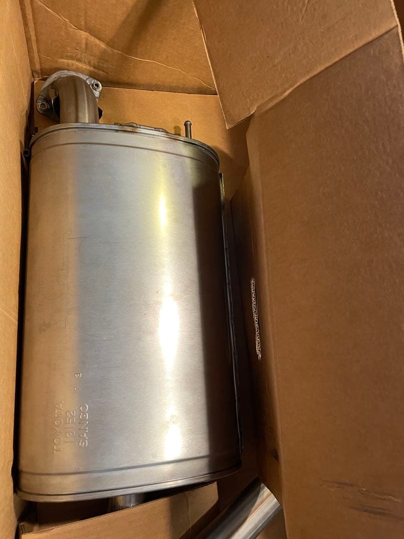 【美品FJクルーザー】純正マフラー　新車外し保管品