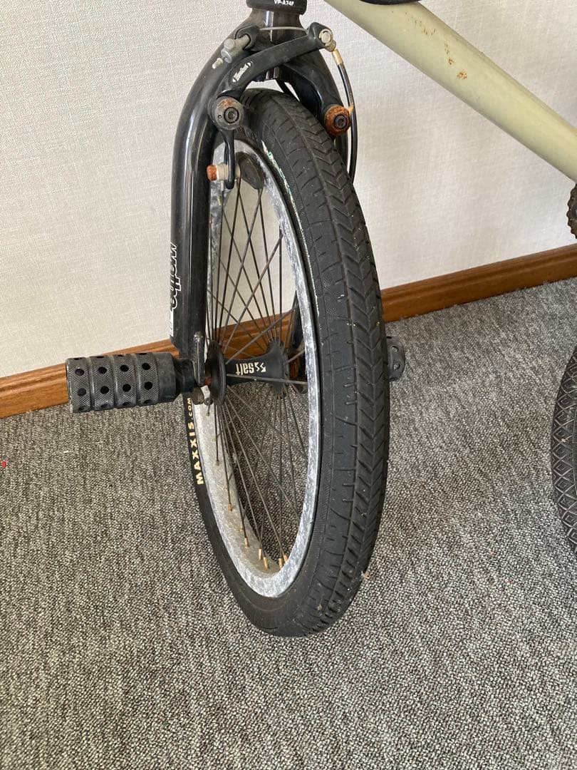 【現地引き取り限定】 wethepeople BMX 20インチ 難あり