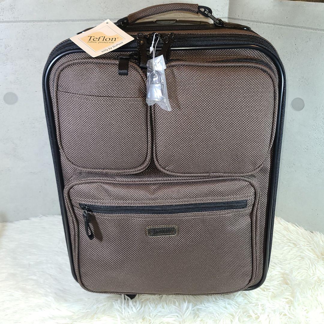 新品タグ付き【SWANY】スワニー　キャリーバック　四輪機内持込み可