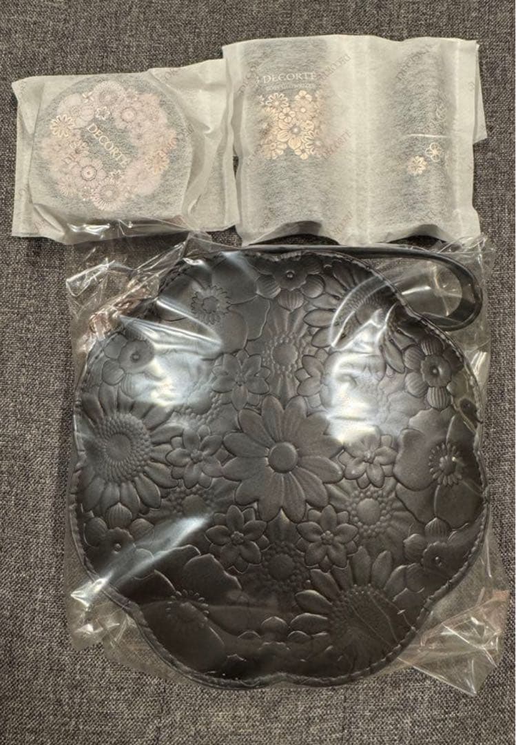 コスメデコルテ エターナルブルームコレクション 2025 クリスマスコフレ 4点