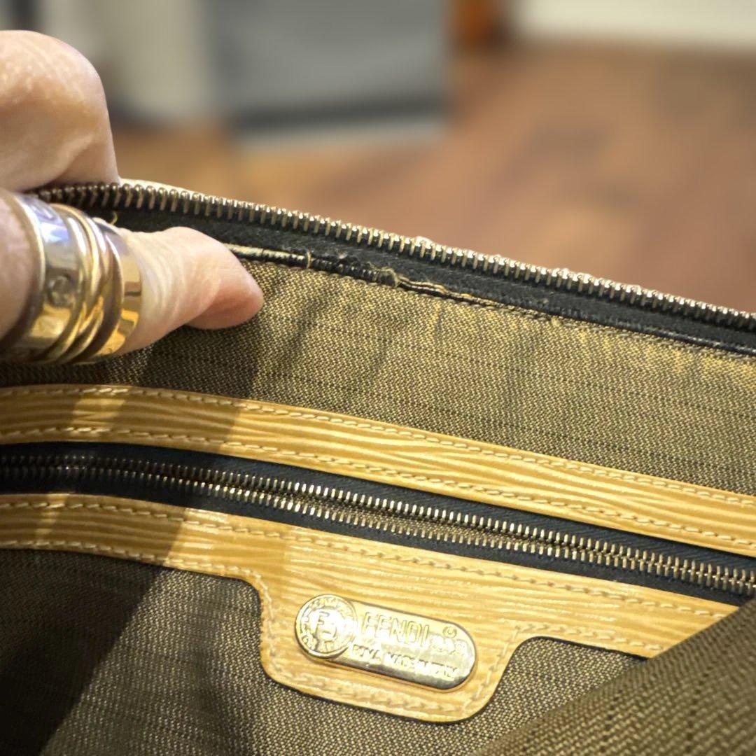 Fendi ロゴ トートバッグ ブラウン/ブラック