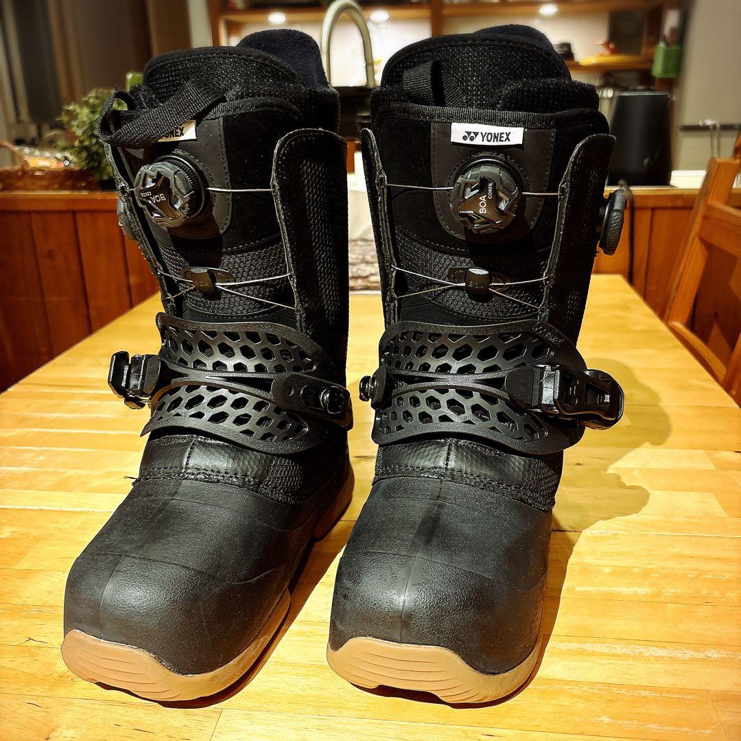 希少新品未使用セット　YONEX Lazymakerブーツ XTSビィンディング