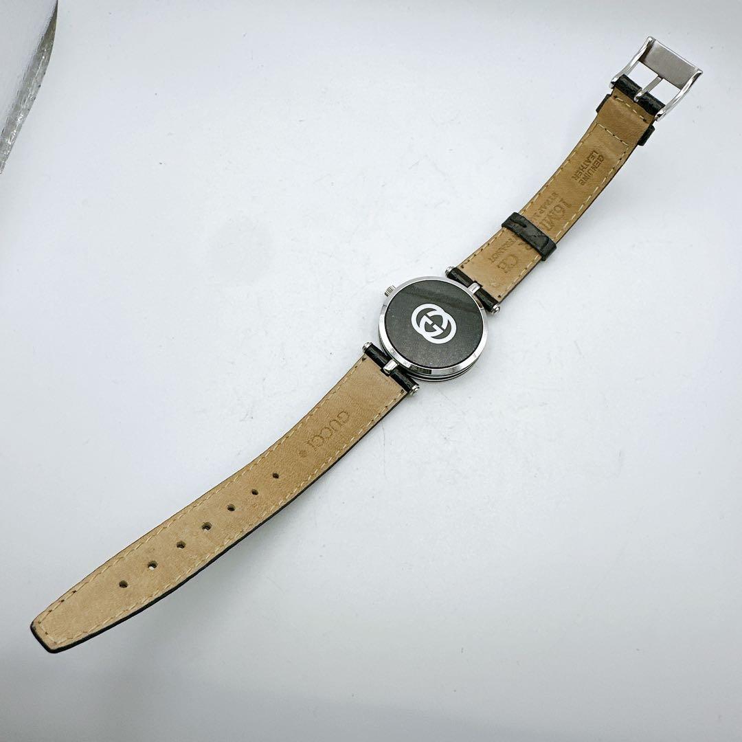 美品稼動品 グッチ GUCCI メンズ レディース 腕時計 黒文字盤 2040M