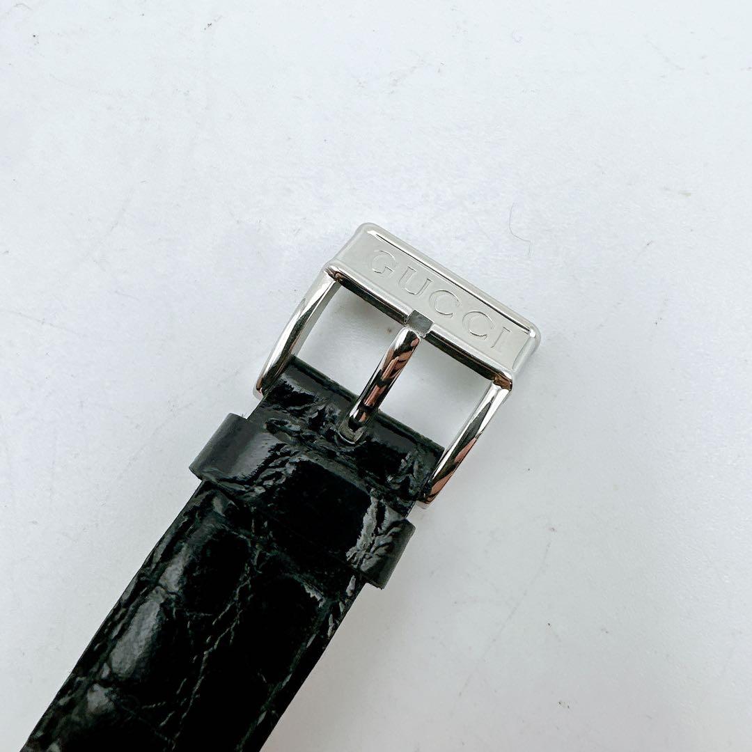 美品稼動品 グッチ GUCCI メンズ レディース 腕時計 黒文字盤 2040M