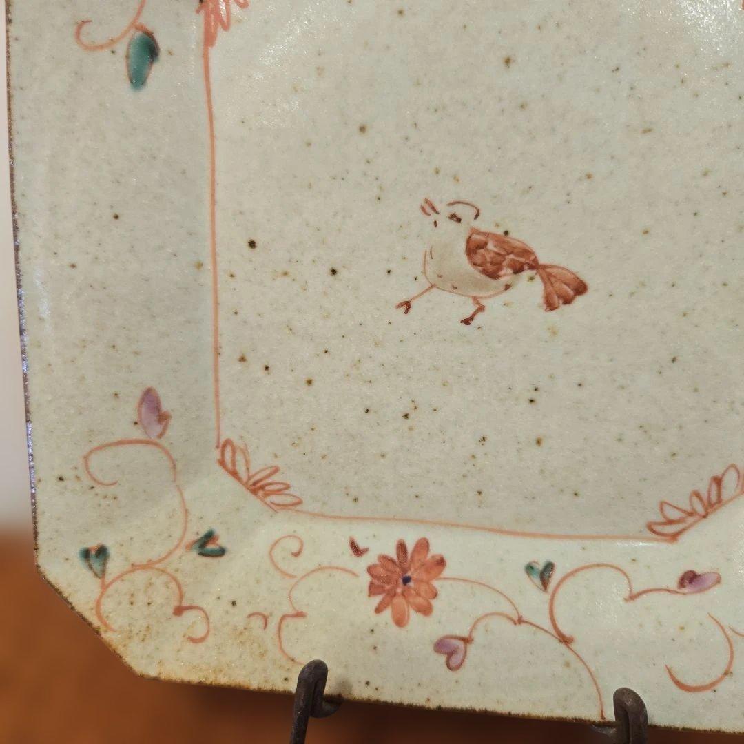 佐藤もも子　花と鳥の絵柄の角皿　新品未使用