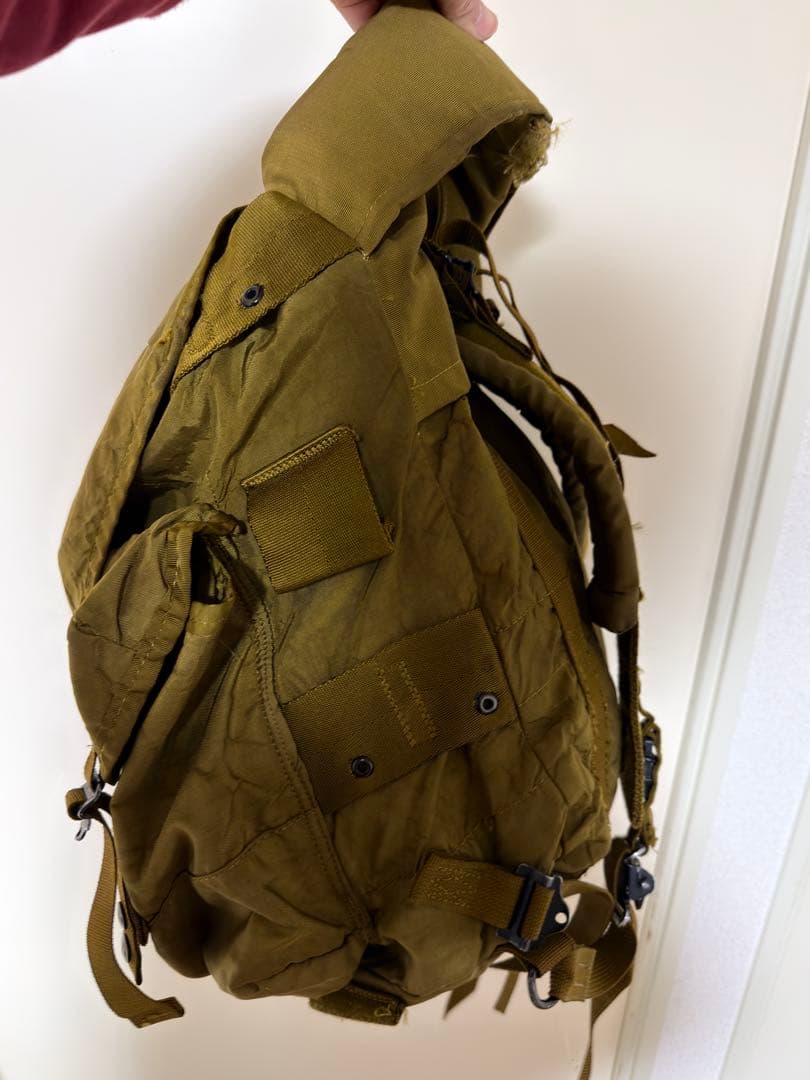 激レア)dezert デザート　田口成彦　オリーブ色 バックパック