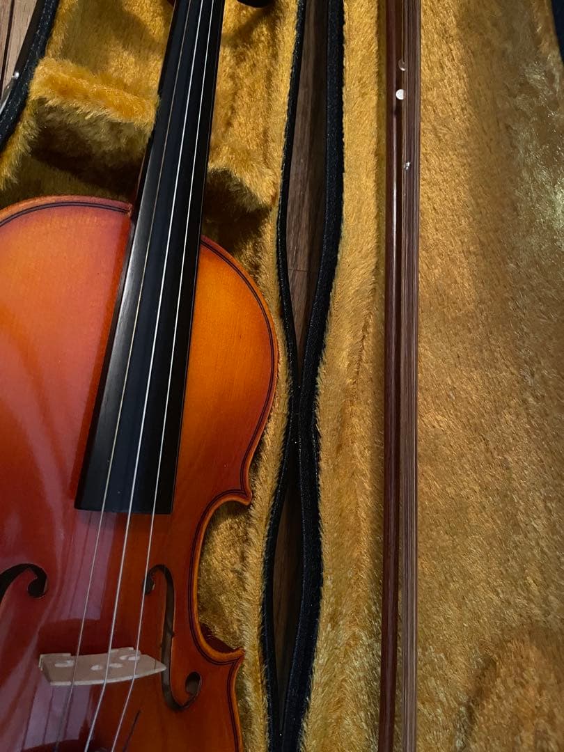 週末セール　匿名発送　スズキ　 バイオリン本体3/4 ケース付き