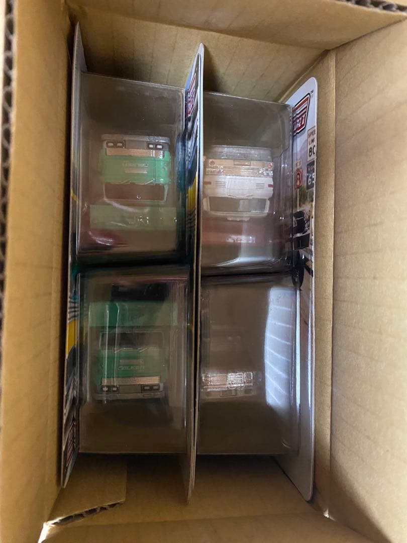 ホットウィール　チームトランスポート　４台セット　新品未開封