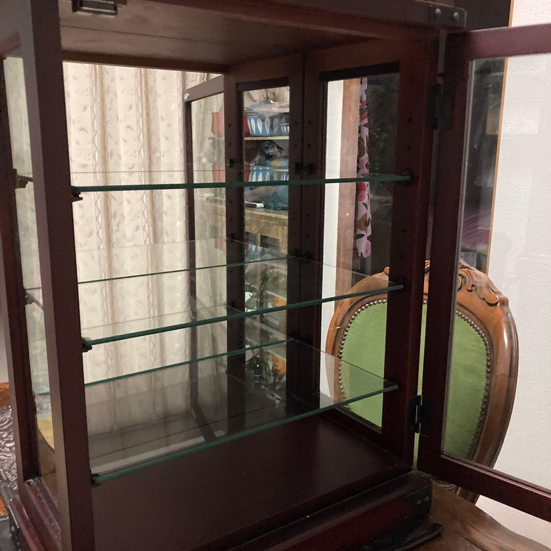 アンティークスタイル ガラスキャビネット