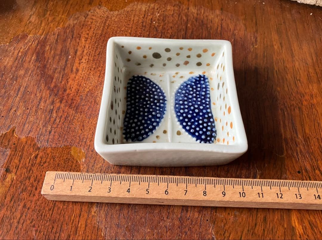 ロールストランド シルヴィア・レウショヴィウス 器