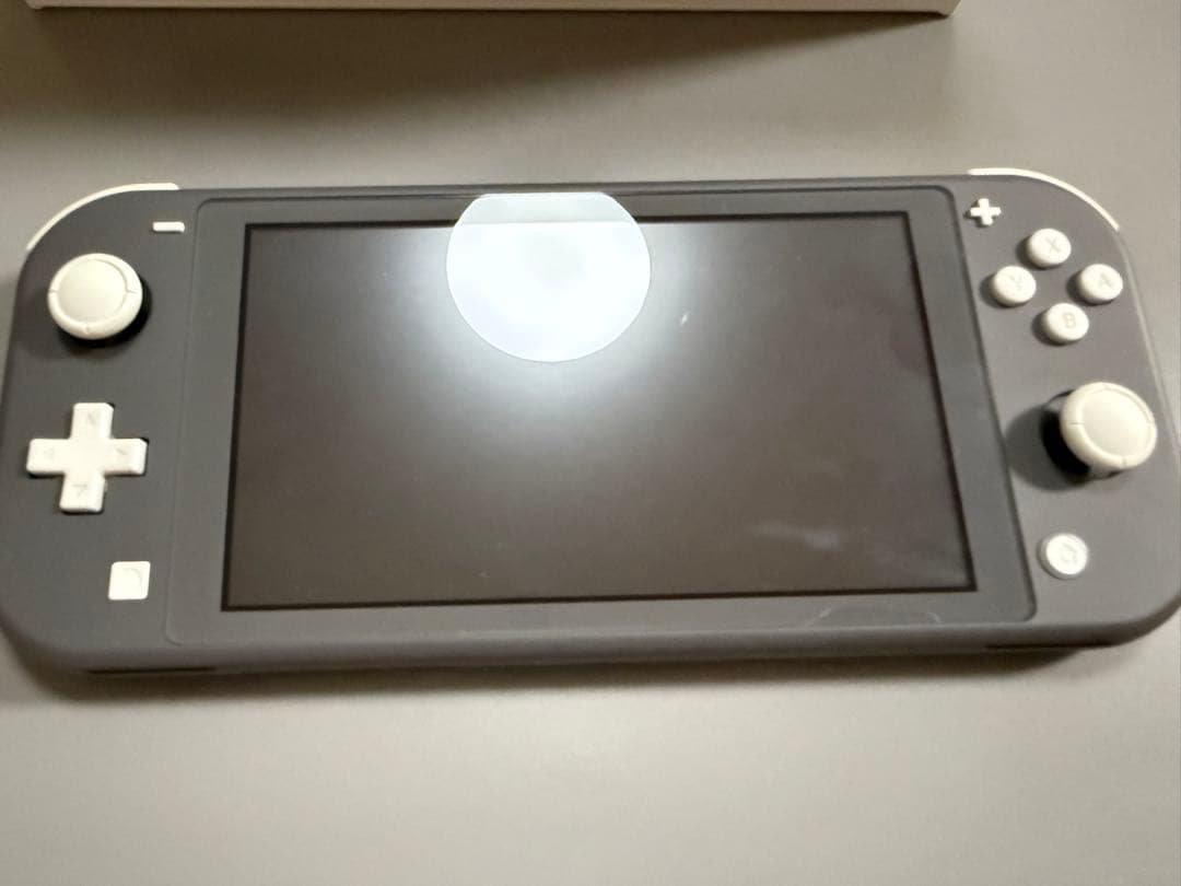 Nintendo Switch Lite 箱・充電器付き 初期化済