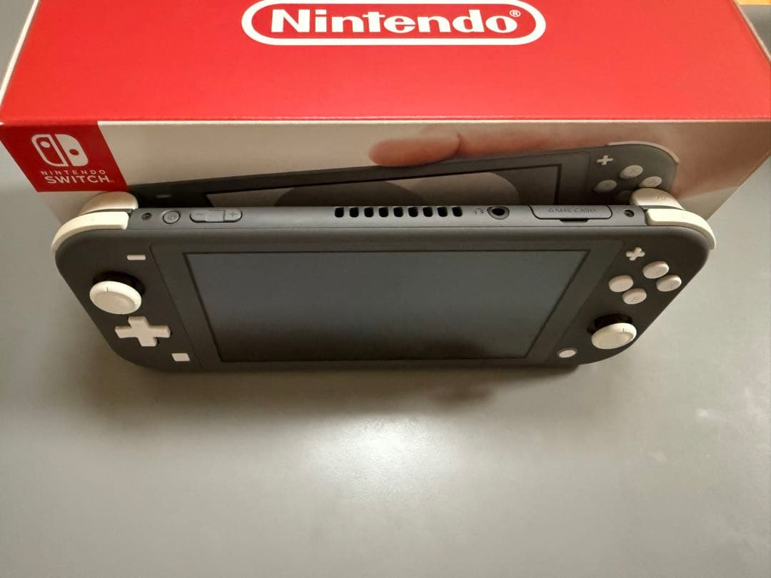 Nintendo Switch Lite 箱・充電器付き 初期化済