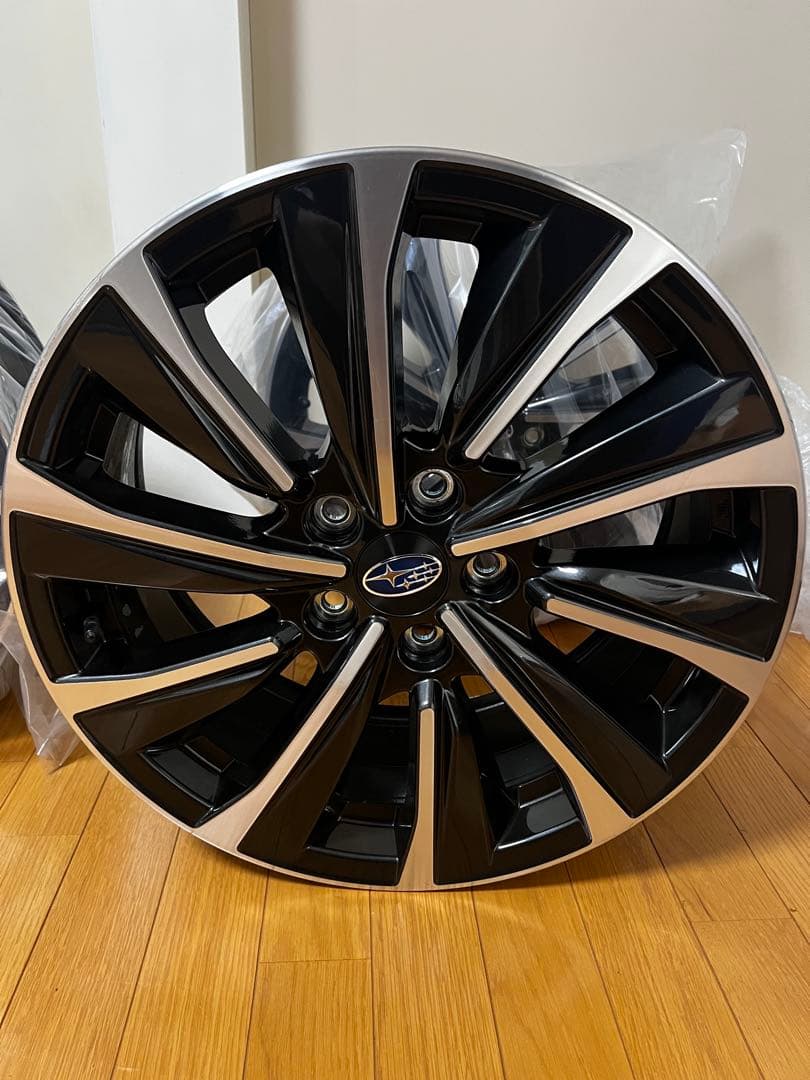 スバル レヴォーグ純正18インチホイール