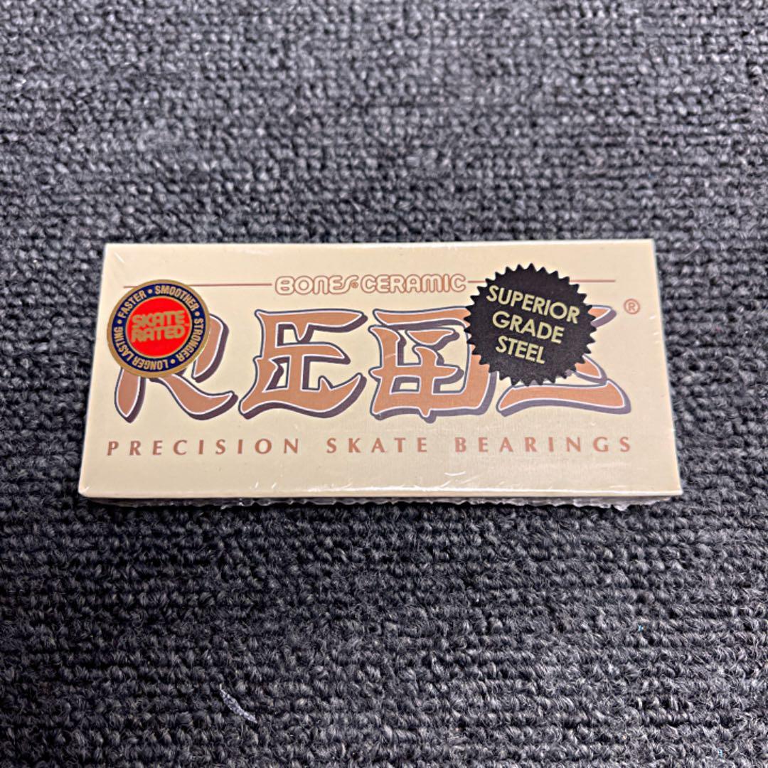 スケートボード　BONES BEARINGS CERAMIC 正規品　新品未使用