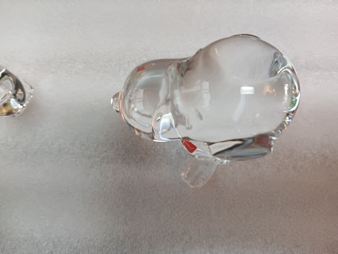 バカラ　ガラス　スヌーピー