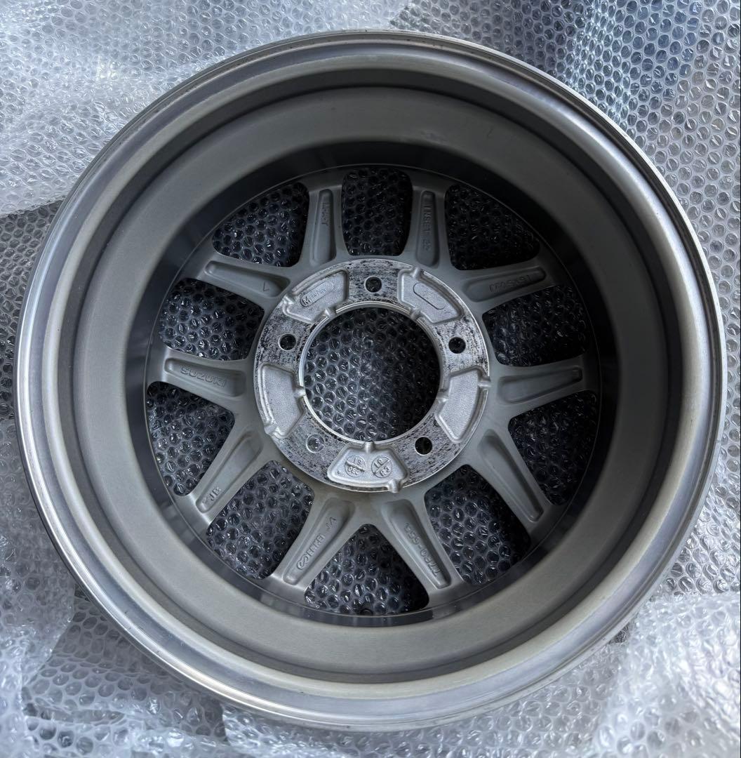 JB64W ジムニー　純正アルミ　新車外し　16インチ　背面　キャリア　表面化