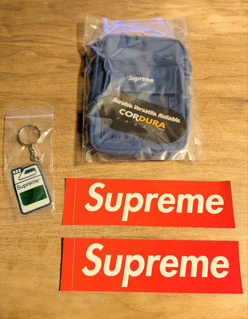 新品 19ss Supreme Utility Pouch  おまけ付