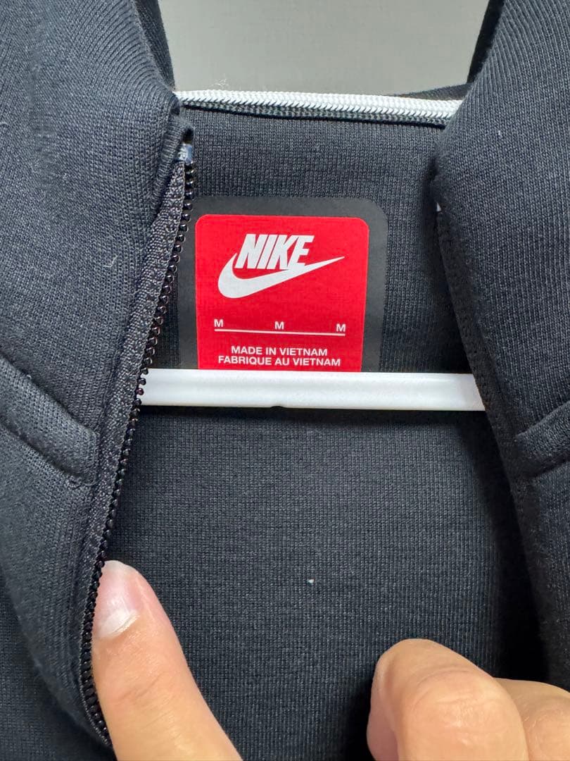 専用　　　　　ナイキ反射テックフリース