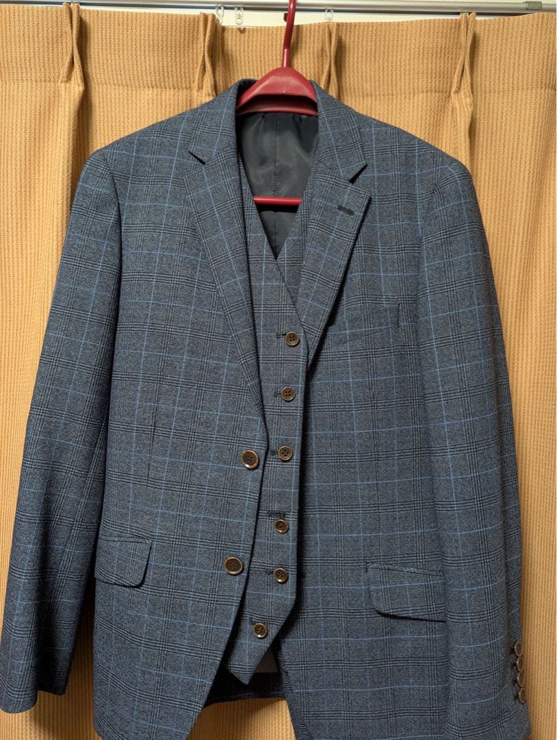 値下げ【メンズビギ】青系チェック スリーピーススーツ