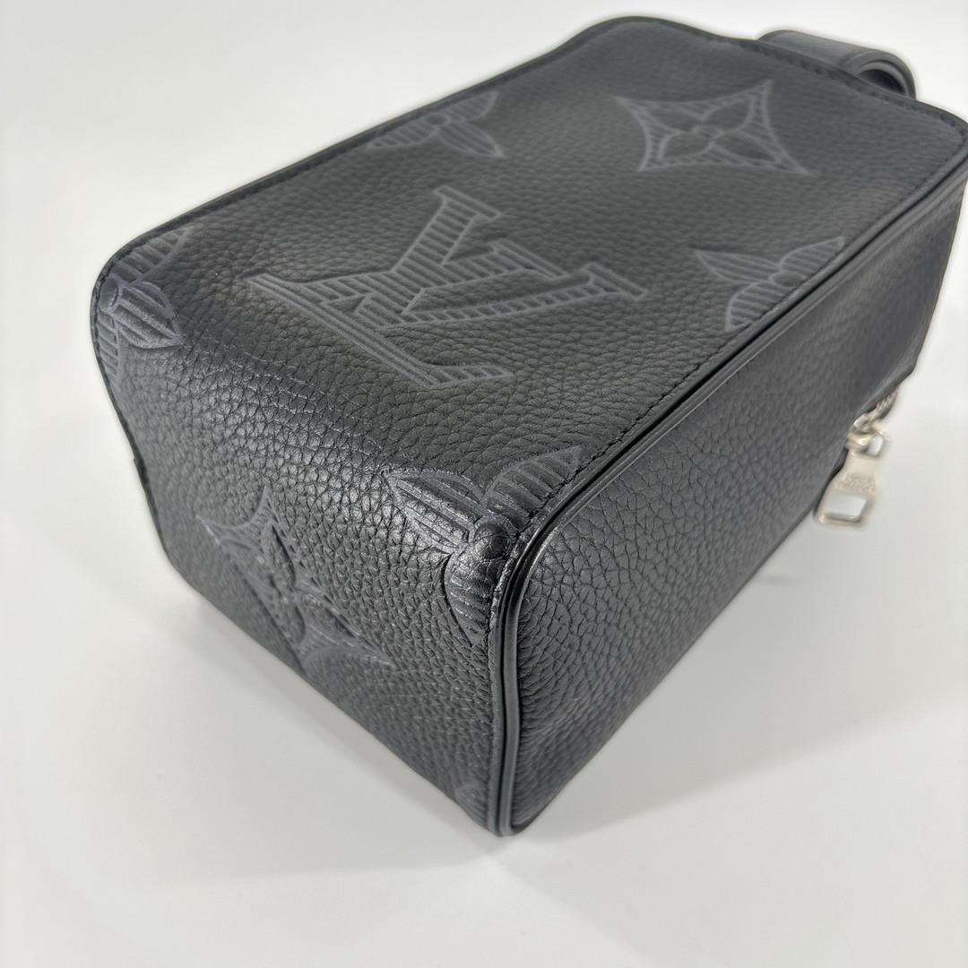 新品未使用 ルイヴィトン ヴァヴァン NV モノグラム トリヨン ハンドバッグ